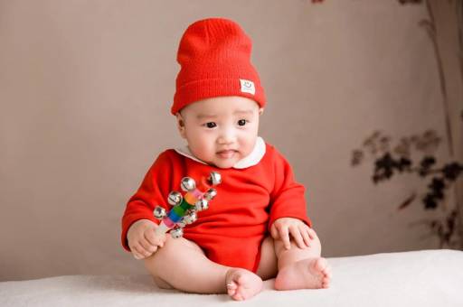 舞钢宝宝多大出牙