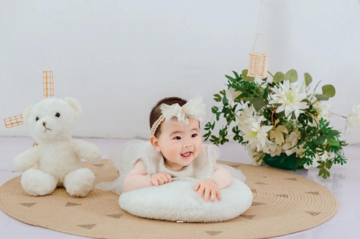 舞钢四个月的孕妇肚子疼